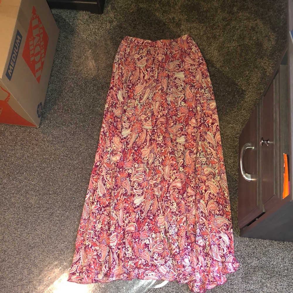 Women’s Billabong floral maxi skirt